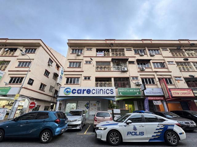 Below Market Apartment Sri Manja Square 1 Petaling Jaya