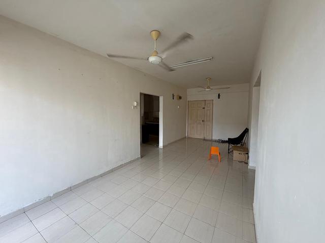 Below Market Aprt Laguna Biru Kundang utk dijual