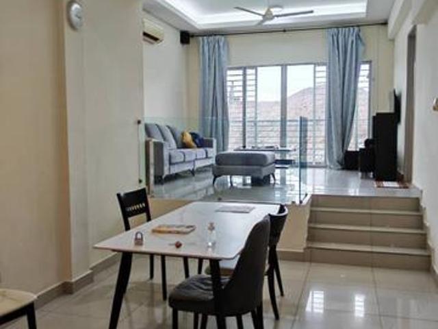 Below Market Bayan Villa Townhouse Taman Bukit Serdang Seri Kembangan