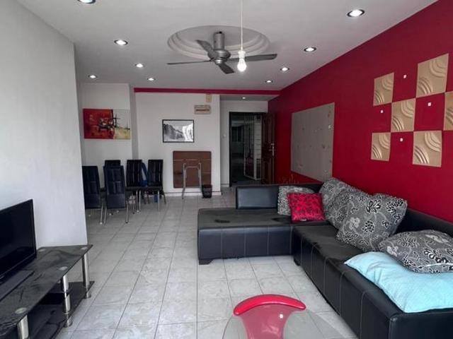 Below Market Good condition good for investment or for own stay