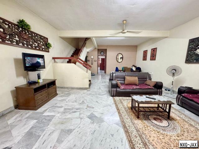 Below Market Double Storey House Bandar Baru Klang