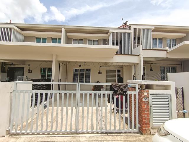 Below Market Double Storey House di KeranjiGreenwoods Salak Perdana