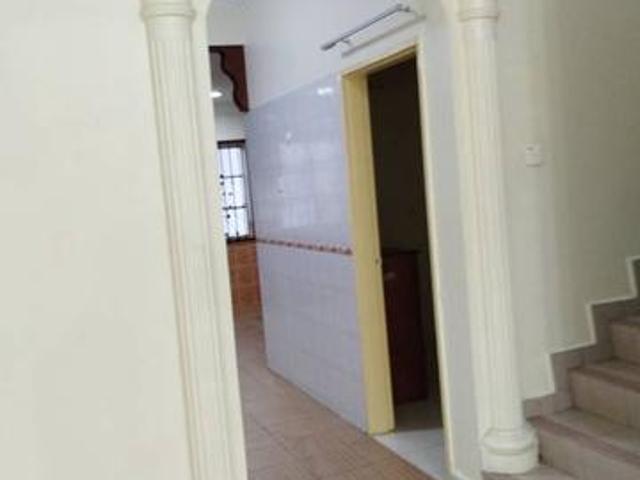 Below Market Double Storey House Jalan Kristal Seksyen 7 Shah Alam