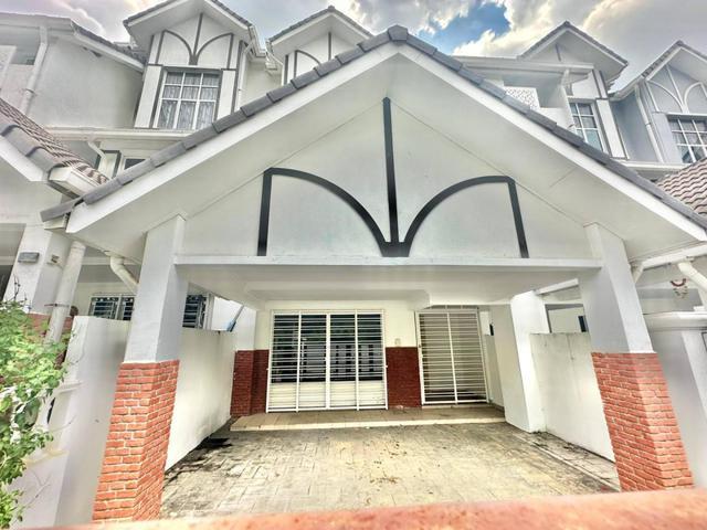 BELOW MARKET FACING OPEN 3 Storey Superlink Anjung Sari Setia Alam