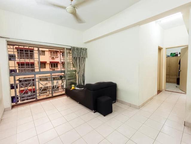 Below Market First Floor 3r2b Sri Impian Seri Pinang bukit Serdang