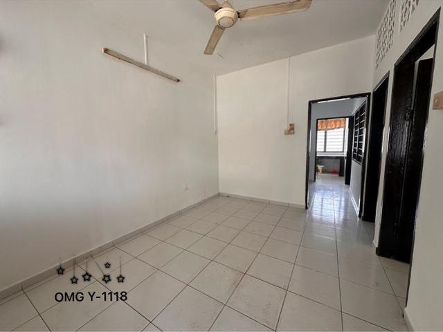 Below Market Full Loan 22x65 Single Storey Tepi Sungai Klang