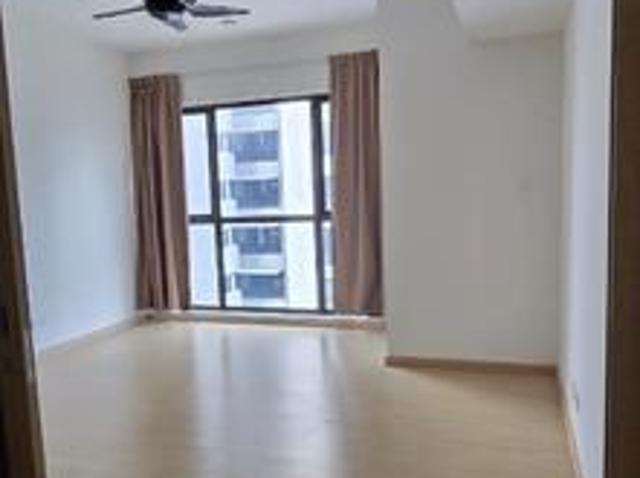 Below Market High Floor Partly Furnish Non Bumi Dsara Sentral Sovo
