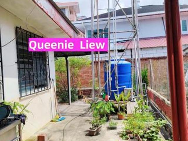 BELOW MARKET Inter Corner Double Storey Dah Yeh Villa Damai KK