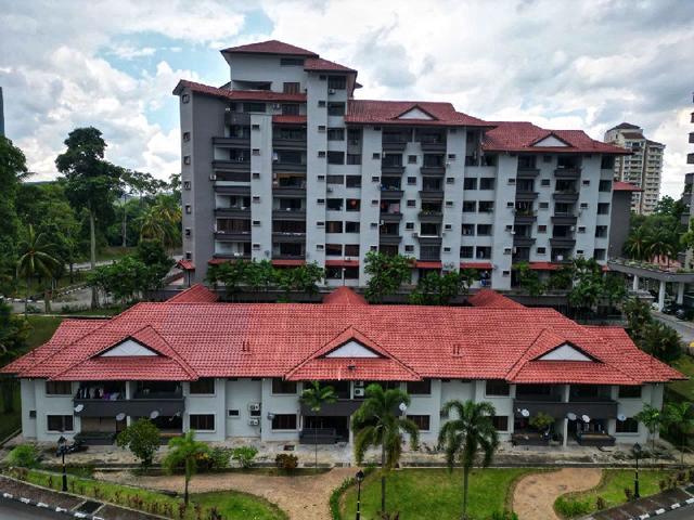 below Market Murah First Floor Townhouse Puteri Palma Condo Ioi Reso