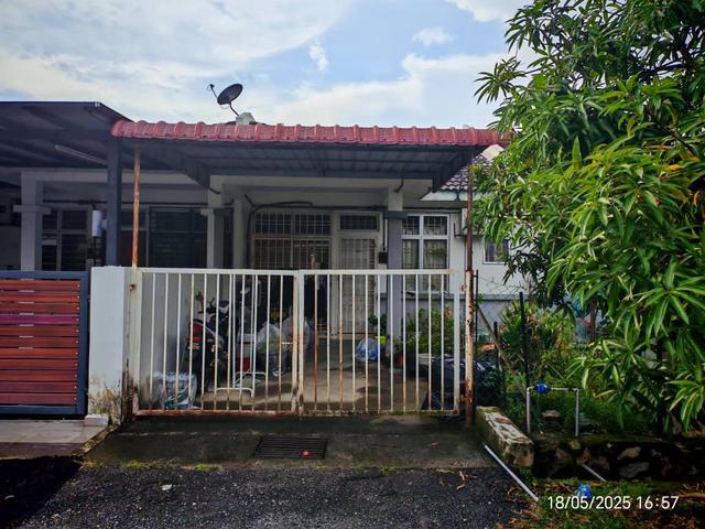 BELOW MARKET MURAH HOT 1sty Rumah Teres Jalan SP7 near Rimbayu