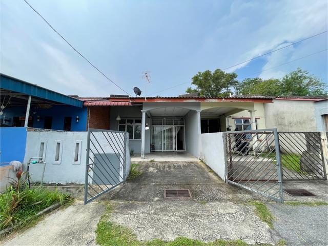 BELOW MARKET NEGO FREEHOLD NON BUMI 1 Storey Terrace Sri Aman Lukut