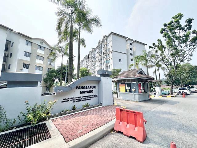 Below Market Pangsapuri Mayang Puncak Jalil Gated Guarded
