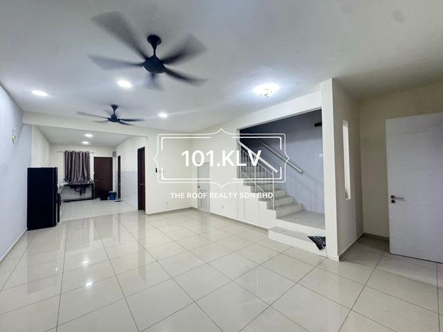 Below Market Price 20x75 4R4B Bandar Botanic 25Storey House Klang