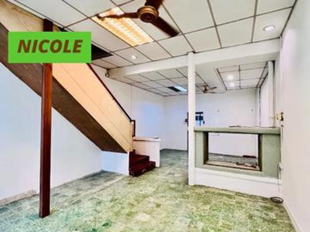 BELOW MARKET PRICE Georgetown 2sty Terrace House Near Wet Market