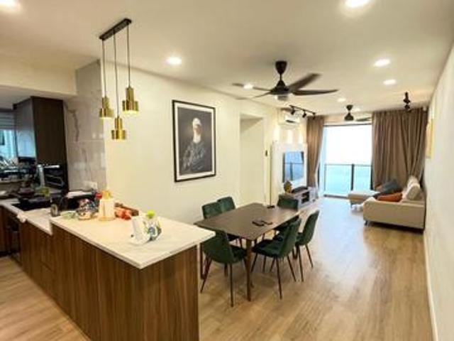 Below Market Price Mizumi Residence Corner Unit For Sale