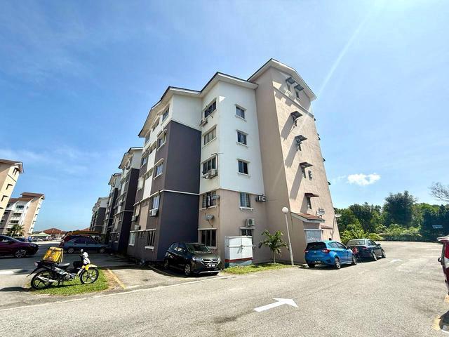 Below Market Rose Apartment Saujana Utama Sungai Buloh Renovated
