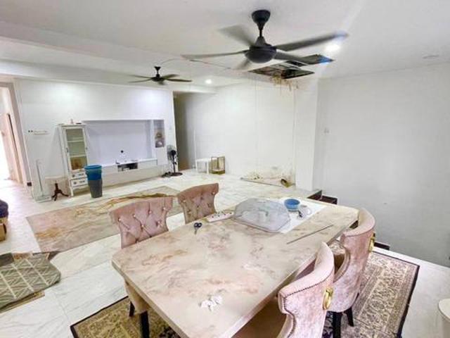 BELOW MARKET RENOVATED 3 Storey Terrace Taman Bukit Permai Ampang