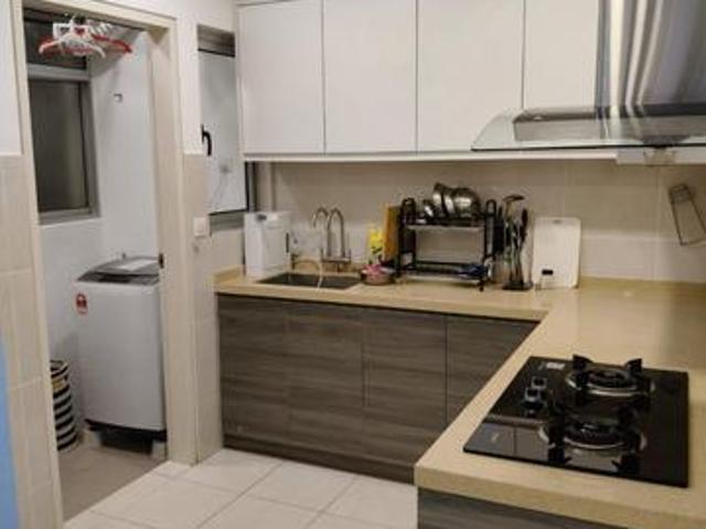 Below market Residensi Seri Wahyu Taman wahyu kepong 2 carpark fully