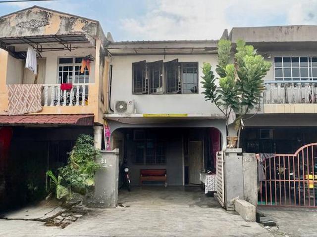 BELOW MARKET Rumah Teres 2 Tingkat Kampung Melayu Ampang Selangor