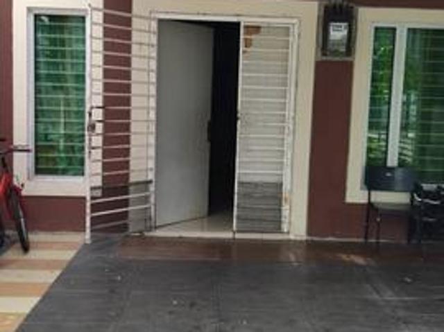 Below Market Well Maintained Double Storey Nusari Aman Sendayan