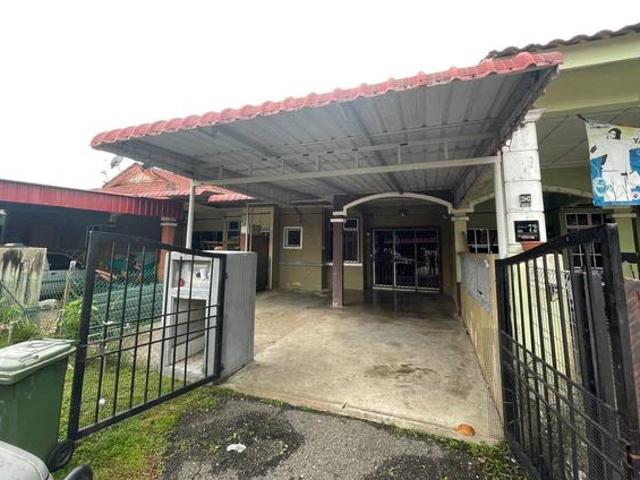 BELOW MARKET Teres Taman Sri Inderapura Kuantan