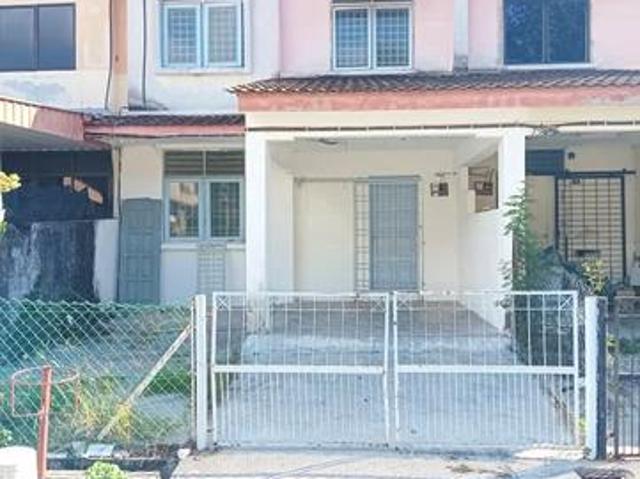 BELOW MARKET VALUE2 Storey Terraced HouseTaman Bukit Minyak Indah