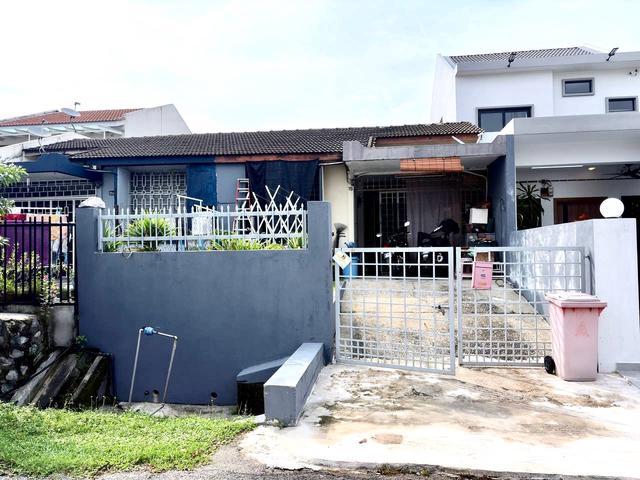 BELOW MARKET VALUE 1 Storey Terrace SS5A Kelana Jaya