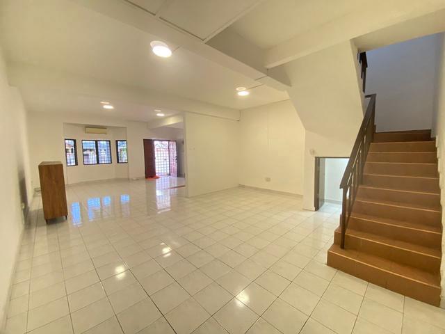Rumah Besar 4B3B 2 Tingkat Bayu Perdana Fully Extended Full Loan