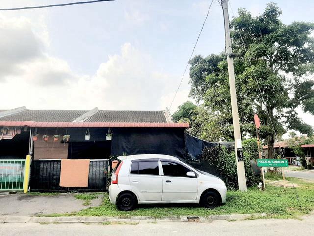 Below Market Value Corner Unit Rumah Teres 1 Tingkat