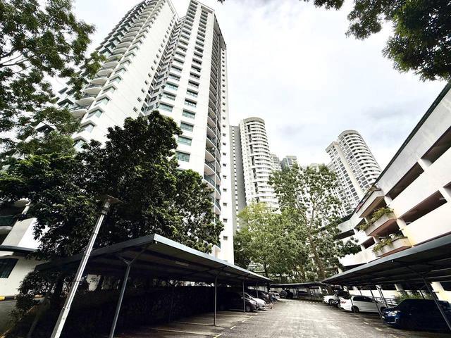 BELOW MARKET VALUE Changkat View Condo Dutamas KL 2 PARKING