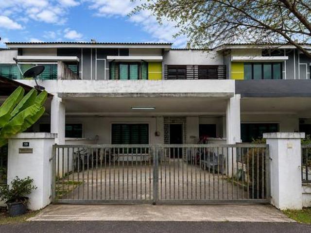 BELOW MARKET VALUE Double Storey Terrace Semenyih Parklands