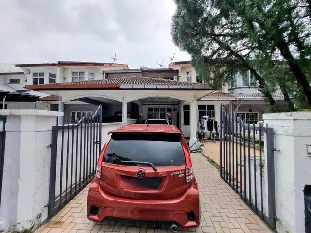 BELOW MARKET VALUE DOUBLE STOREY TERRACE TAMAN TTDI JAYA Shah Alam