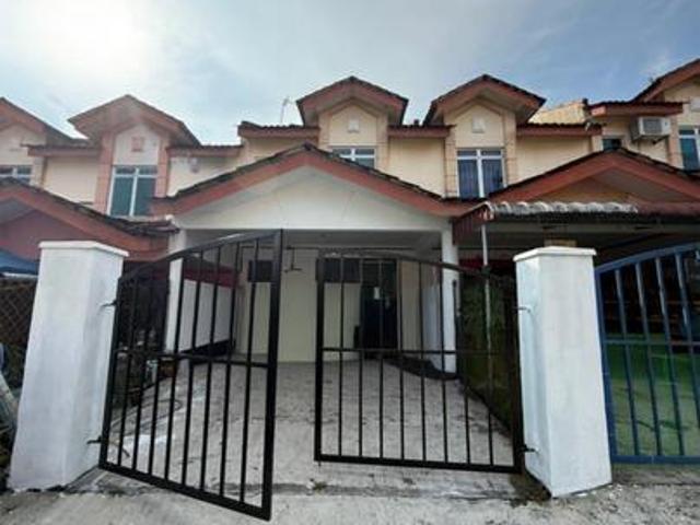 Below Market Value Double Storey Bestari Indah Ulu Tiram