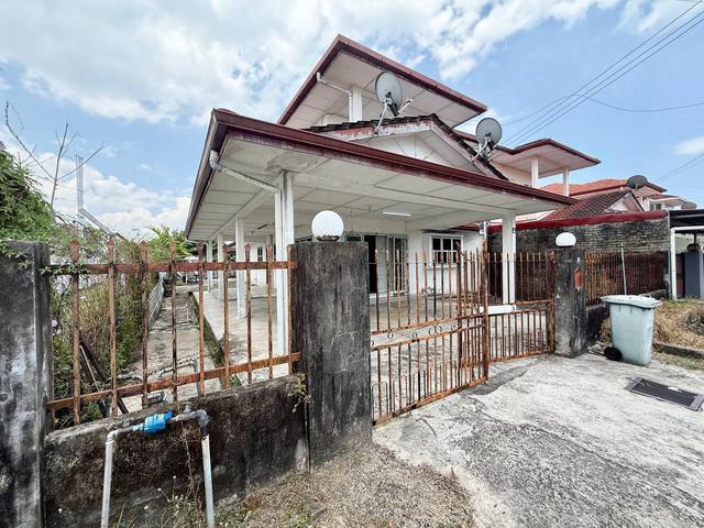 Below Market Value Double Storey Semi Detached House in Miri for Sale