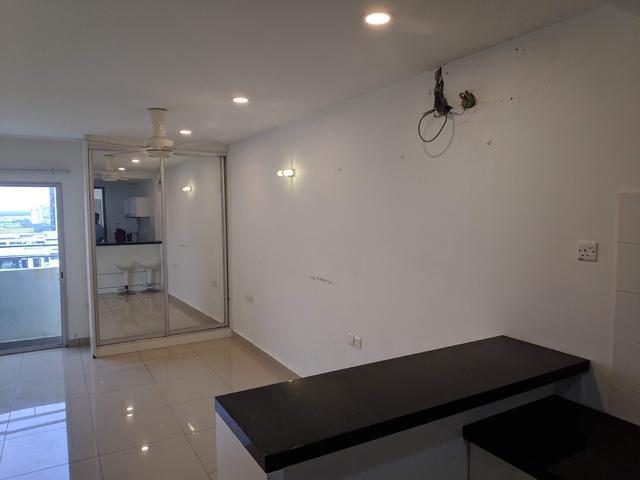 BELOW MARKET VALUE Domain 5 Cyberjaya Studio