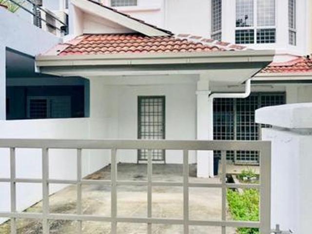 Below Market Value Kiara Bandar Botanic Klang 2 Sty Terrace House