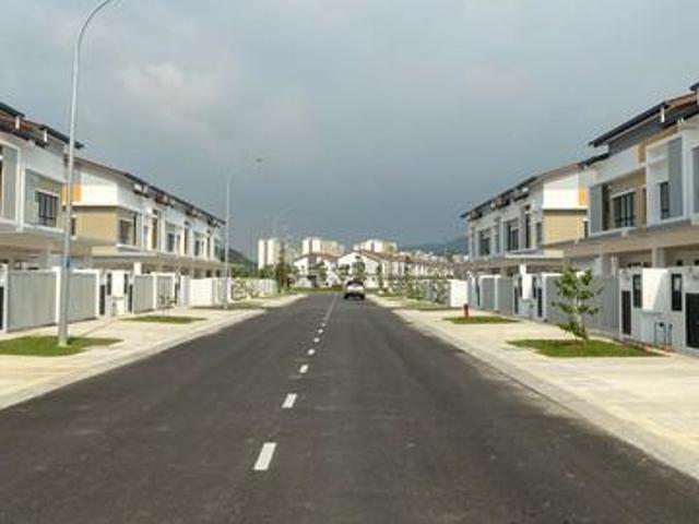 Below Market Value Setia Permai 2 Setia Alam House for Sale
