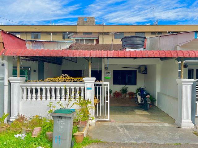 BELOW MARKET VALUE Single Storey Terrace Taman Rozy Muar Johor