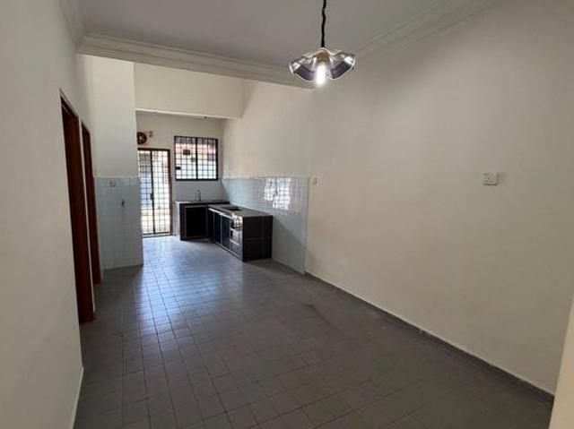 Below Market Value Permas Jaya Single Storey For Sale