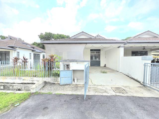 Below Market Value Rumah Luas dan Besar Semi D TPG