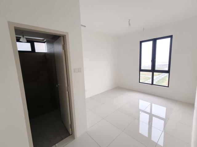 Below Market Vivo Executive Condo Batu Kawan