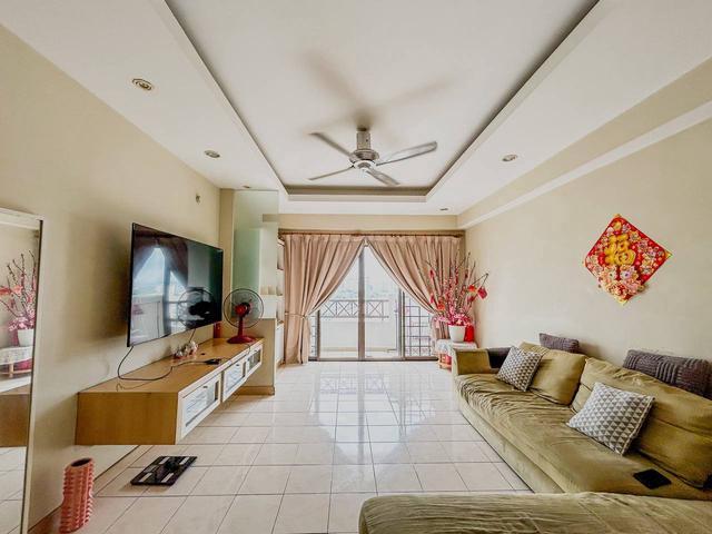 BELOW MARKET Vista Komanwel A Condominium Bukit Jalik KL