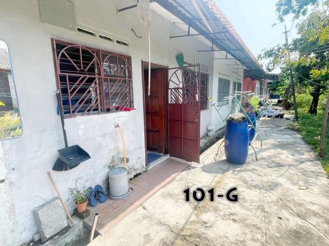 Below MarketFace Parking Tmn Maznah Kampung Jawa Klang1 Sty House