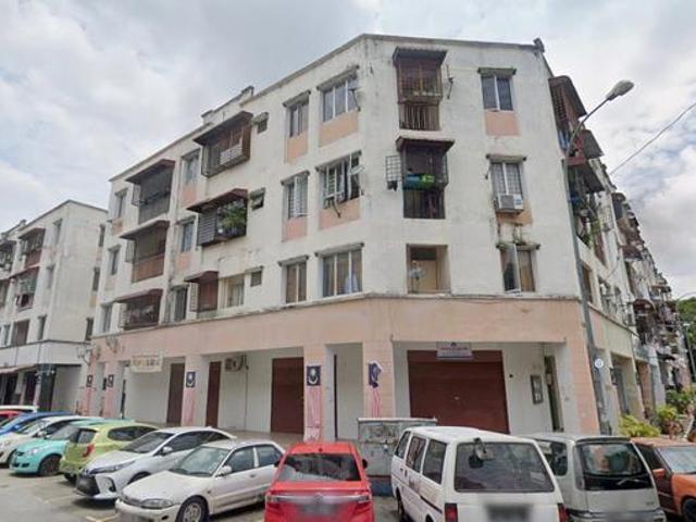 BELOW MARKETPangsapuri Kayangan Kajang 713sqft