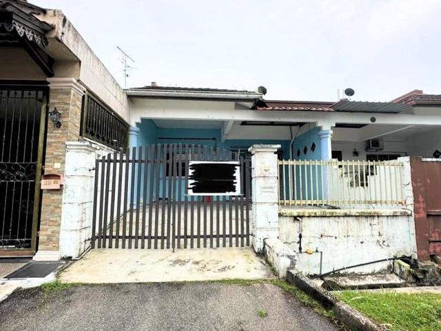 BELOW MARKETSEri Alam Flora Height For Sale GOOD LOCATION FULL