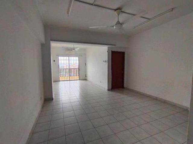 Below MarketSri Cempaka Apartment Taman Sepakat Indah Kajang 950sf