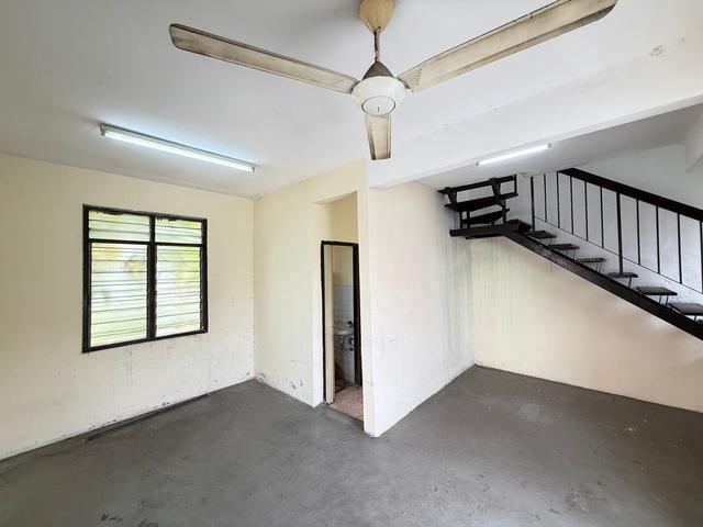 Below Mraket 2sty house Bakawali Bukit Sentosa Rawang