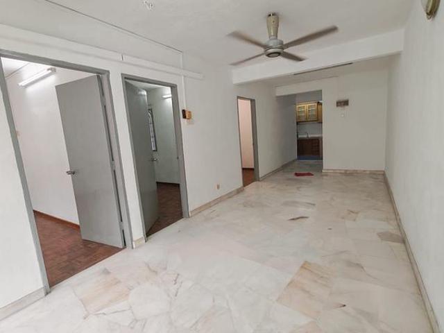 BELOW MV 3 Rooms Apartment Flat Pangsapuri Kota Laksamana Utama Melaka