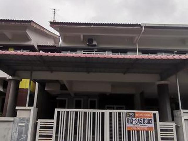 BELOW MV Teres 2 Tingkat Tmn Paya Rumput Utama Cheng DEPAN PLAYGROUND