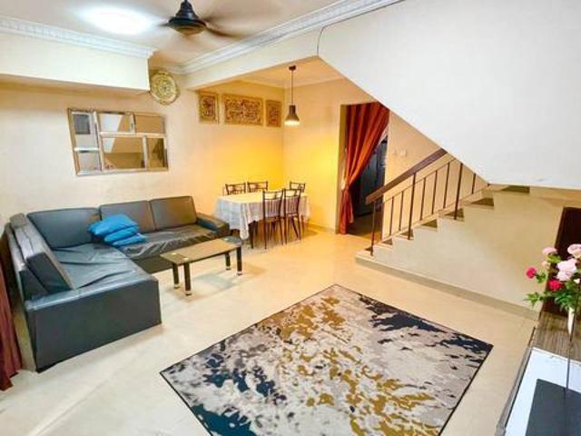 BELOW MV FREEHOLD Double Storey Terrace Taman Puchong Utama